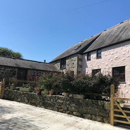 Farm Accommodation - The Lizard Peninsula, Cornwall Helston Exterior photo