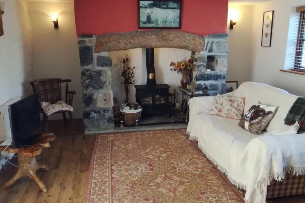 Farm Accommodation - The Lizard Peninsula, Cornwall Helston Exterior photo